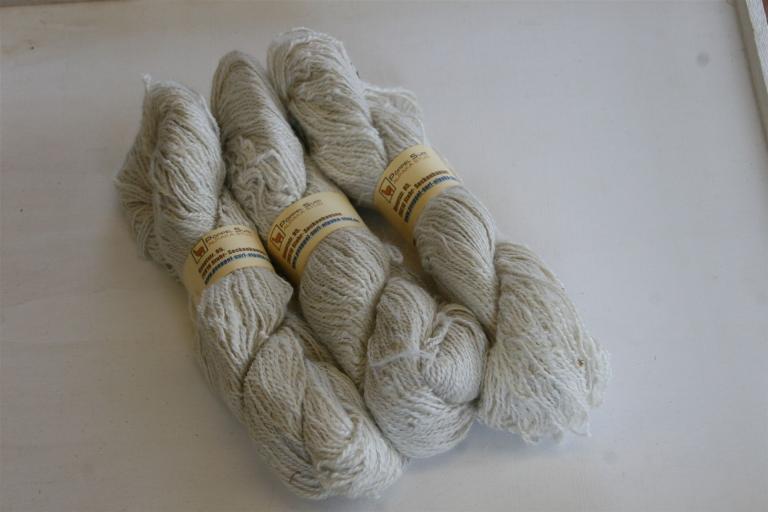 Suri Alpaka Garn   Reinweiß